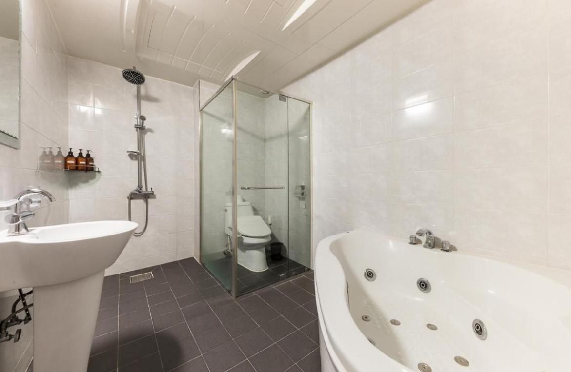 Daesan Hotel Seosan Екстер'єр фото