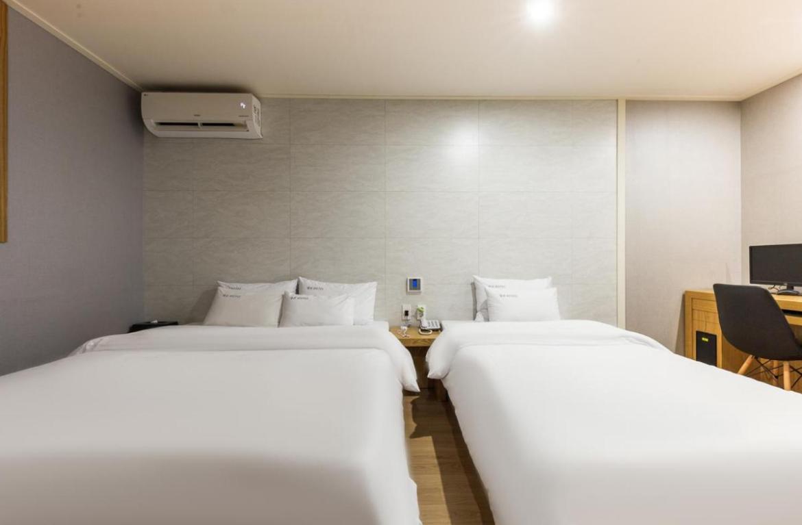 Daesan Hotel Seosan Екстер'єр фото