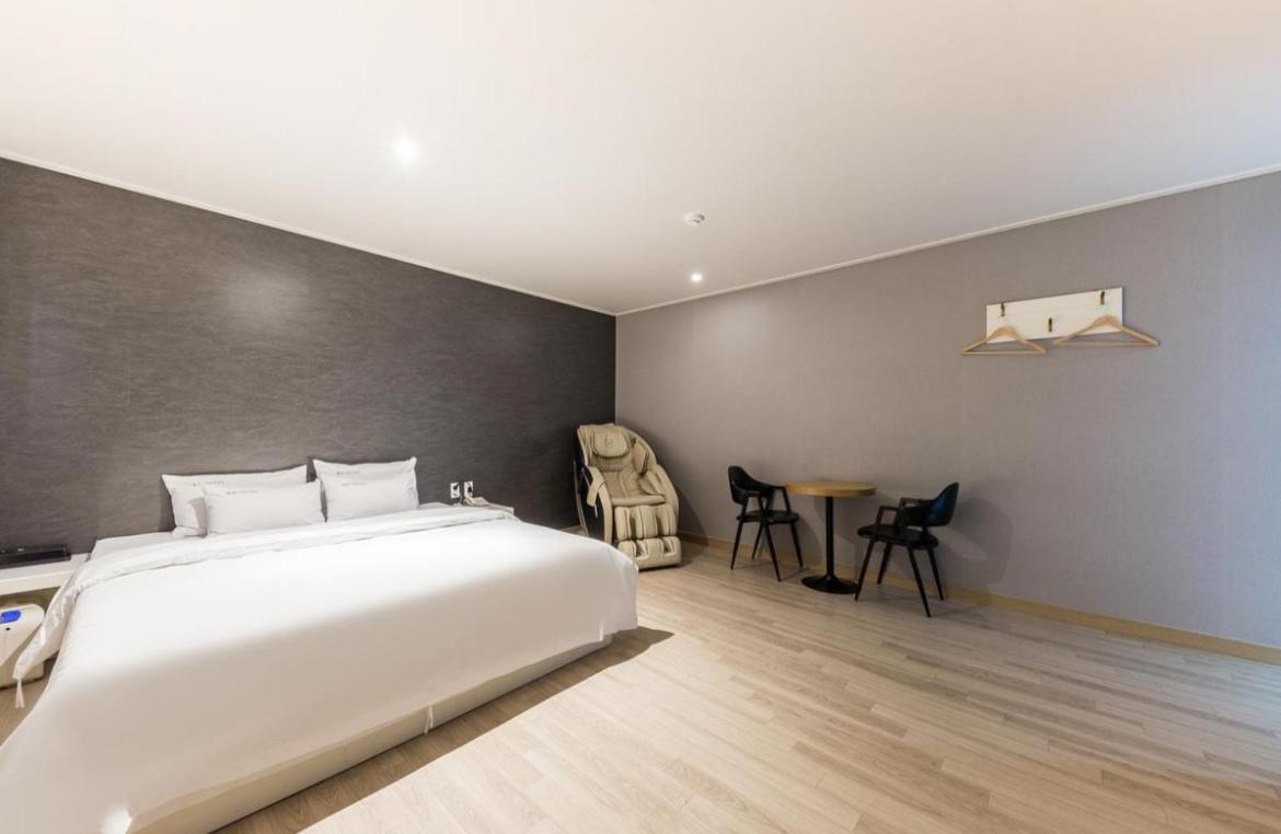Daesan Hotel Seosan Екстер'єр фото