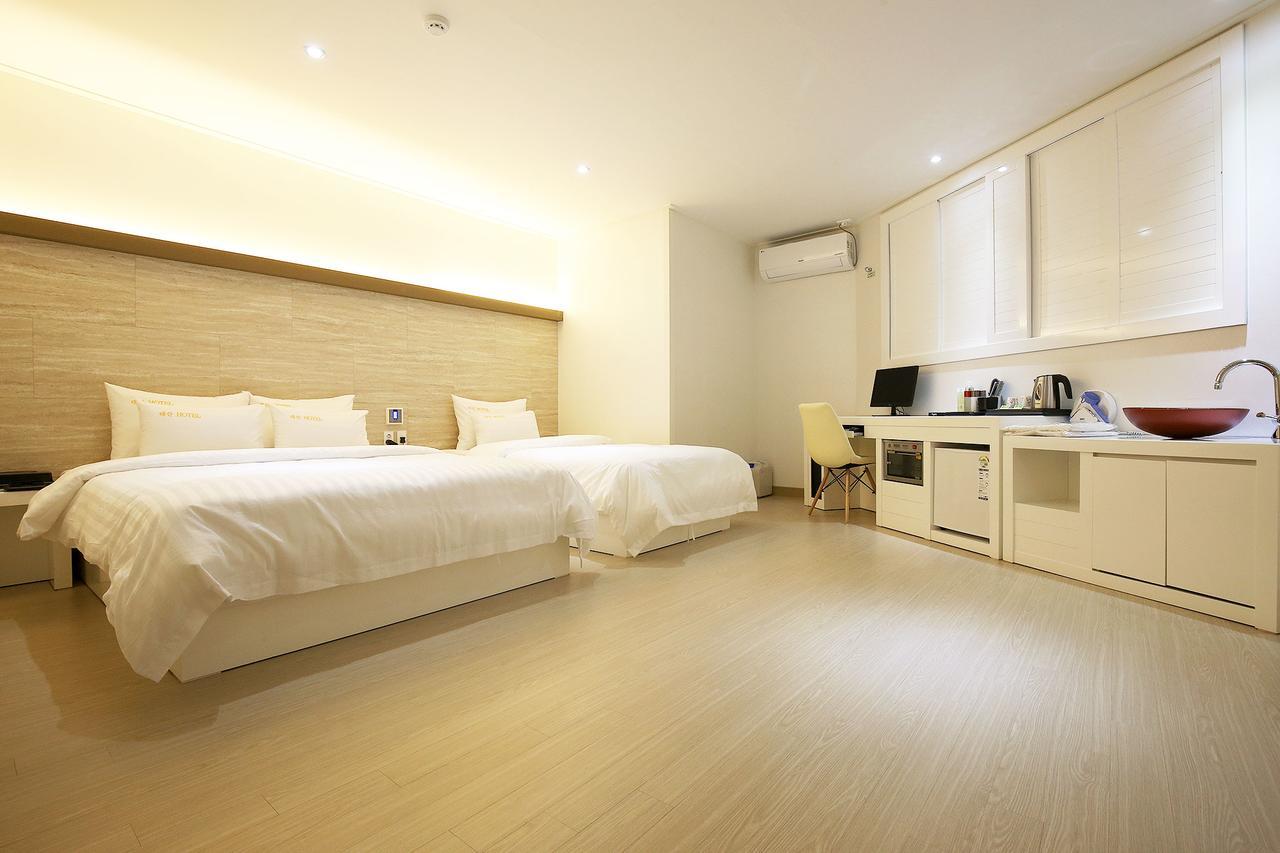 Daesan Hotel Seosan Екстер'єр фото